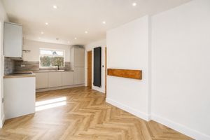 Kitchen/Diner- click for photo gallery